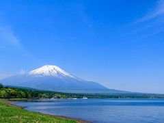 Japan_Yamanashi_山中湖_pixta_49113658_M