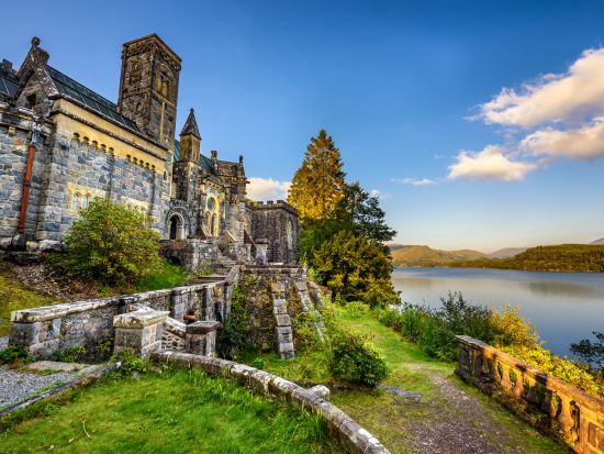 スコットランド観光ツアー　港町オーバン＆グレンコー渓谷＆ハイランド地方の湖と城 ＜英語ドライバーガイド／グラスゴー発＞