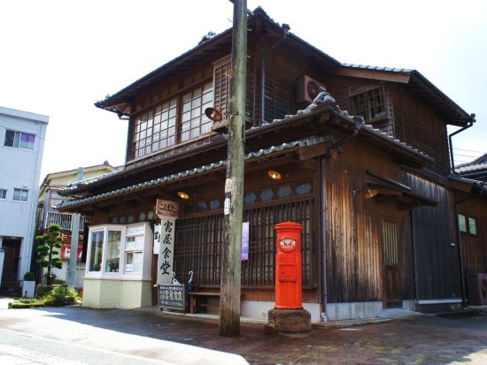 指宿市内発着 貸切観光タクシー 知覧コース　知覧特攻平和会館＆薩摩の小京都『知覧武家屋敷』 ＜約4時間＞ by 指宿観光交通株式会社