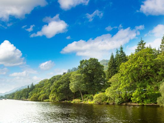 スコットランド観光ツアー　スターリング城＆ローモンド湖クルーズ ＜英語ドライバーガイド／グラスゴー発＞