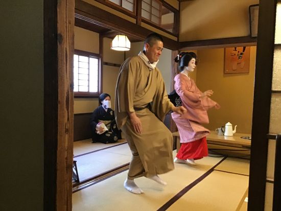 吉原の桜鍋＋幇間さんとのお座敷遊び 明治から続く老舗で味わう郷土料理とお座敷文化＜三ノ輪駅／南千住駅＞