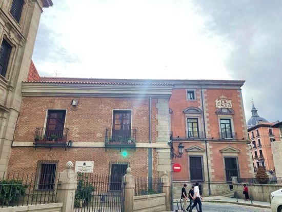 画像 MAD 17世紀の宮殿　現在政府所有の建物