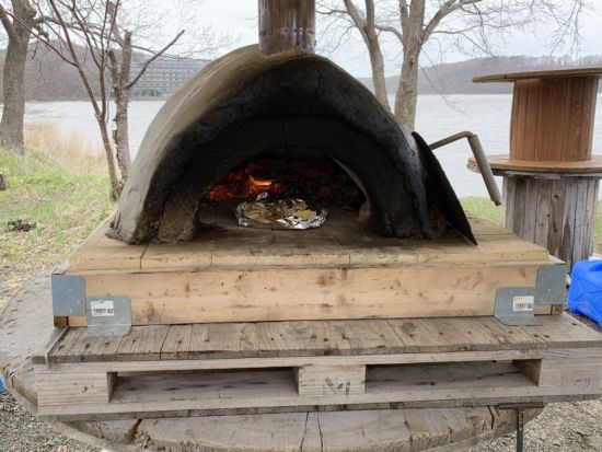 ピザ作り体験　網走湖の湖畔でピザ作り！北海道No1の収穫量と作付け面積の網走オホーツク産小麦使用でピザ作り＜4～11月／1時間半／網走市＞by コネクトリップ