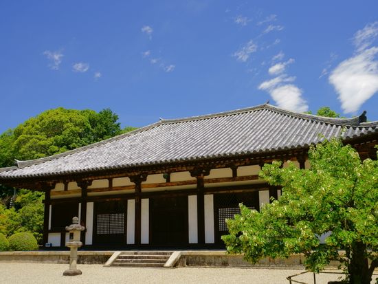 古都の夏限定１日バスツアー 市街地を少し離れて 由緒ある3ヶ寺を巡る 長弓寺の精進料理と霊山寺 秋篠寺 9月限定 昼食付き Jr奈良駅 近鉄奈良駅発 奈良の観光 遊び 体験 レジャー専門予約サイト Veltra ベルトラ