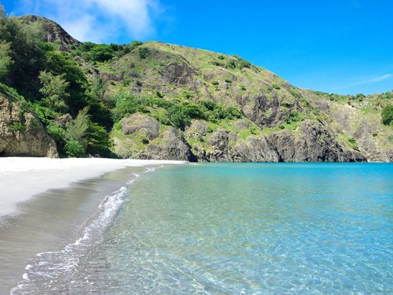 Chichijima_小港海岸pixta_58232633_M