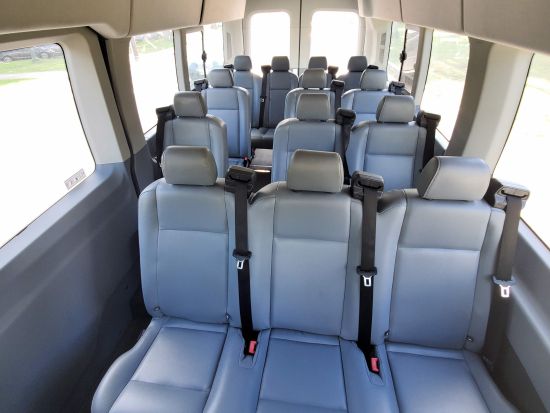 ワイキキ発コオリナ地区ホテル間  シャトル貸し切り送迎サービス＜バン／12名まで＞