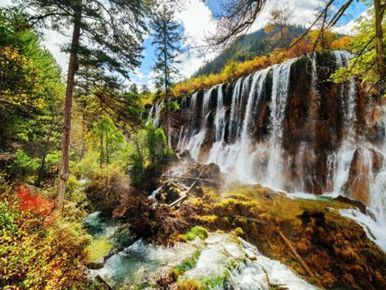 世界自然遺産 九寨溝＆黄龍2泊3日ツアー　成都から新幹線利用 ＜複数プラン有り・貸切／日本語ガイド／食事付き／成都発＞