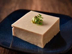 Japan_Generic_Gomadofu_pixta_62212370_M