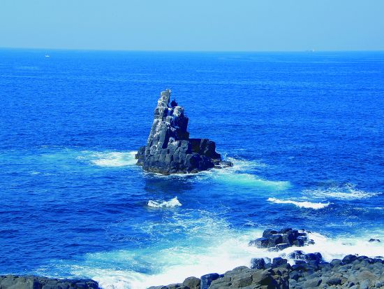 壱岐島 貸切観光タクシー　はらほげ地蔵＋左京鼻＋岳ノ辻展望台＋一支国博物館＋焼酎工場へご案内＜2.5時間／1～9名／島内送迎可＞