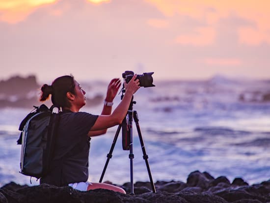 2024 Honolulu Sunset & Light Painting Experience