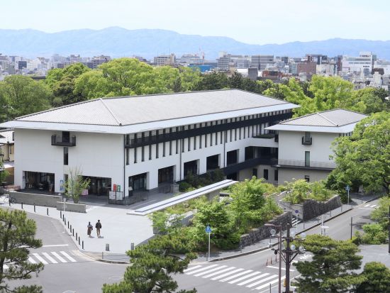 総本山 知恩院 和順会館 素泊まりプラン 朝のお勤め体験あり 洋室・和洋室・和室・デラックス和室から選べる＜宿坊／大浴場／東山＞