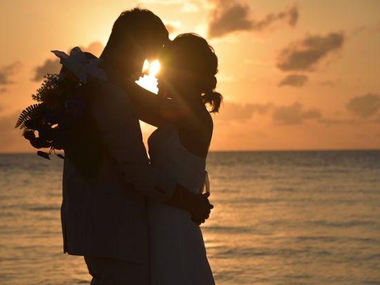 サンセットフォトツアー　女性カメラマンがご案内！宮古島定番ビーチで撮影＜与那覇前浜ビーチ／宮古島＞