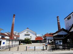 Japan_Hiroshima_西条本町歴史広場(酒蔵通り)_pixta_75427023_M