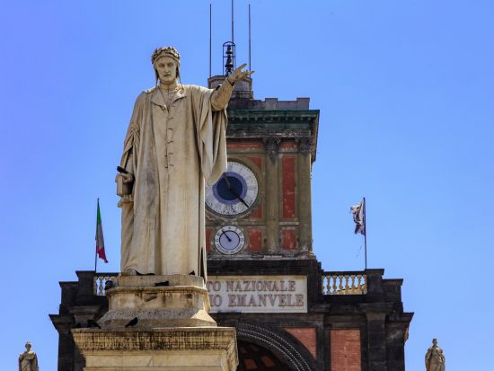 【空港送迎】ナポリ空港（ナポリ・カポディキーノ国際空港）⇔ ナポリ市内ホテル ＜貸切＞by Max Harvest