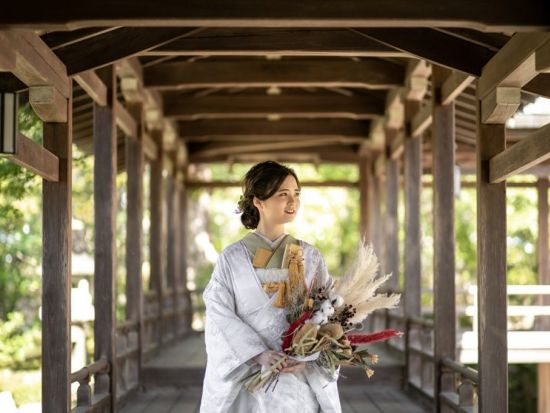 町家フォトウエディング ～京町婚～ 家族を結ぶ一日を、京都で。和装レンタル+着付けヘアメイク+町家内＆ロケーション撮影1ヶ所＜町家宿泊2泊3日／京都市岡崎＞