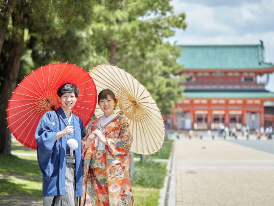 町家フォトウエディング ～京町婚～ 家族を結ぶ一日を、京都で。和装レンタル+着付けヘアメイク+町家内＆ロケーション撮影1ヶ所＜町家宿泊2泊3日／京都市岡崎＞