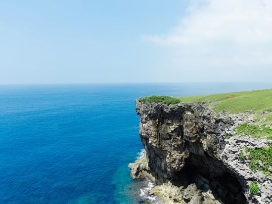 与那国絶景ツアー　島ガイドと日本最西端の地を巡る！景勝地・遺跡・自然遺産を学ぶ島内ツアー＜3時間／与那国島＞
