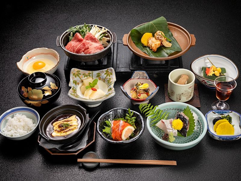 岡田旅館 風会席