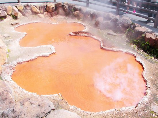 かまど地獄（竈門地獄）入場チケット事前予約 別府地獄めぐり　6つの地獄と極楽、のど＆肌の湯、足湯体験も！QRコード入場でラクラク♪＜温泉卵付きプラン有／別府＞