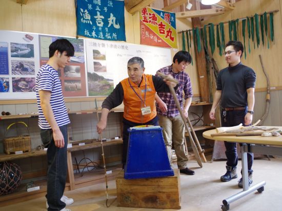 北山崎 番屋群漁師ガイド 漁師たちが寝泊まりする小屋＝番屋を訪問して漁村の暮らしや生活の知恵に触れるツアー＜1時間／田野畑村＞