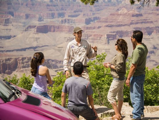 グランドサークル日帰り 世界遺産グランドキャニオン ＜昼食付き／英語ガイド／セドナ発着＞