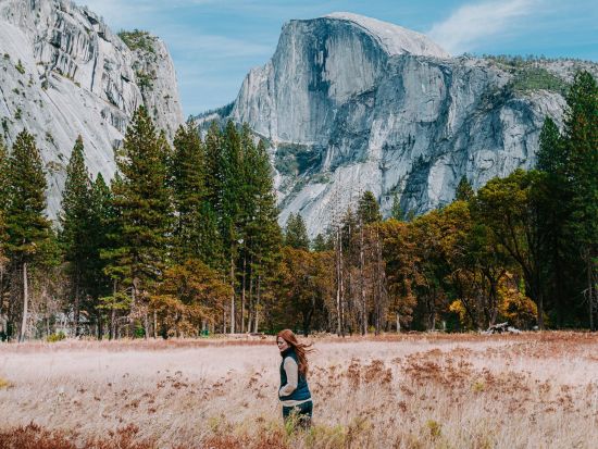 世界遺産ヨセミテ国立公園 日帰り観光ツアー　午前園内ガイド付き＆午後はたっぷりの自由散策確保 ＜英語ガイド＞