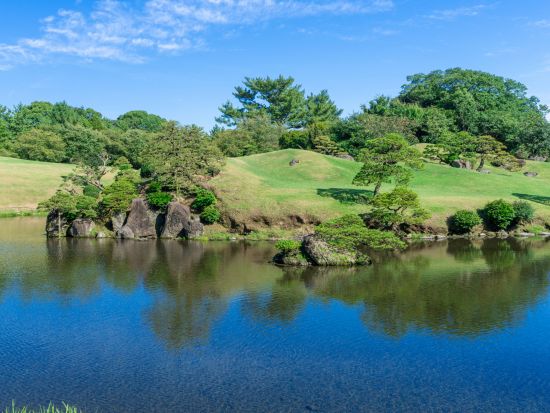 別府市内発／熊本市内着貸切観光タクシー　九重夢大吊橋＋阿蘇神社＋水前寺公園＋熊本城　大分と熊本の名所を満喫 ＜7～8時間／最大9名乗車可＞by トラベルネット