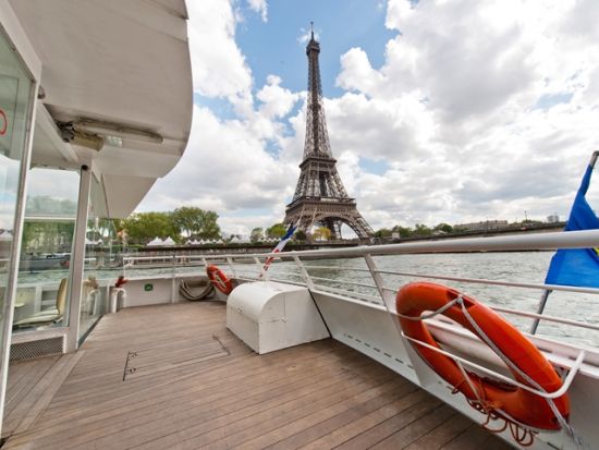 セーヌ川 乗り降り自由 水上バス「バトーバス（バトビュス）」事前チケット予約 *当日予約OK