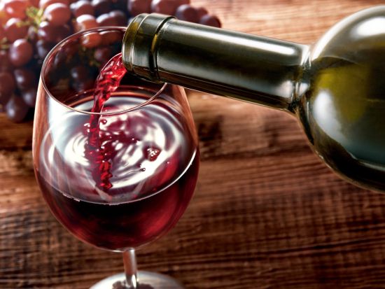 トスカーナ州　モンタルチーノとモンテプルチアーノのワイナリー訪問＆ピエンツァ ＜試飲付き＞