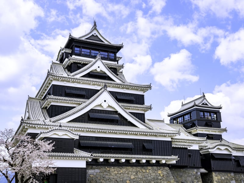 熊本城 水前寺成趣園 わくわく1dayパス 熊本王道観光 電車バス乗り放題チケット 選べるカフェor昼食プラン 自由観光 熊本市 熊本の観光 遊び 体験 レジャー専門予約サイト Veltra ベルトラ