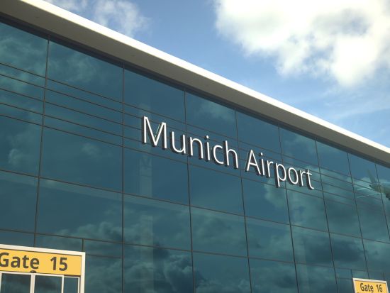 【空港送迎】ミュンヘン国際空港 ⇔ ミュンヘン中央駅　ルフトハンザ航空エアポートバス チケット事前予約 ＜乗合＞