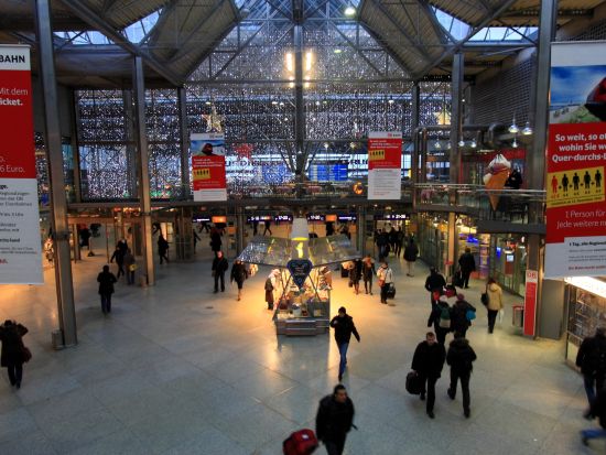 【空港送迎】ミュンヘン国際空港 ⇔ ミュンヘン中央駅　ルフトハンザ航空エアポートバス チケット事前予約 ＜乗合＞