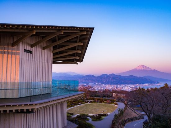 クロスバイクレンタル　日本平・久能山東照宮・三保の松原など静岡市周辺の名所巡りも楽々＜最大9時間／静岡駅での受取可／静岡市＞