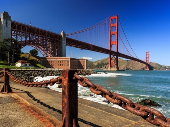 USA_San Francisco_Golden Gate Bridge_shutterstock_132635300