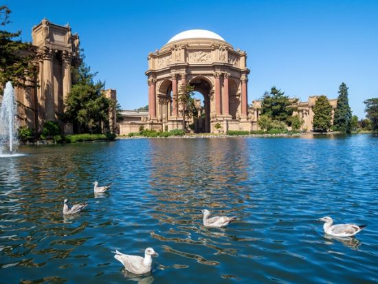 サンフランシスコ半日観光ツアー　ゴールデンゲートブリッジ＆フィッシャーマンズワーフ＆ツインピークスなど ＜日本語ガイド＞