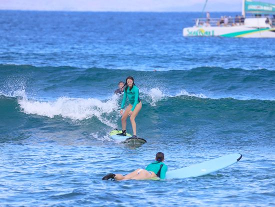 サーフィンレッスン　カアナパリ・ビーチ＜英語インストラクター＞ by シーマウイサーフ