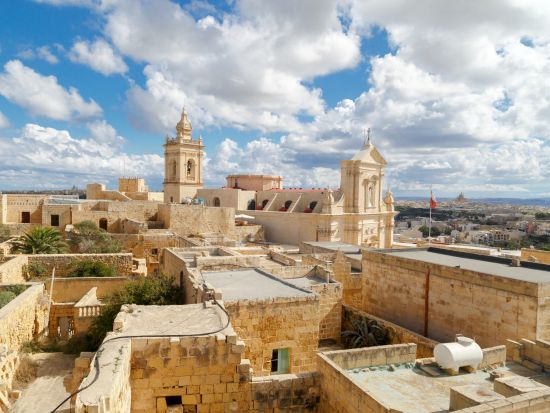 ゴゾ島観光ツアー　お好きな観光地をプライベートでめぐる ＜貸切／英語ドライバー／マルタ発＞