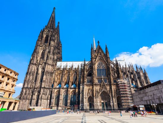 世界遺産ケルン大聖堂 & 古都リンブルク日帰り観光ツアー＜フランクフルト発＞