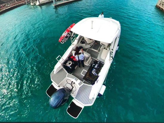 北谷プライベートナイトクルーズ：星空と夜景を独り占め！<2～8名様 />