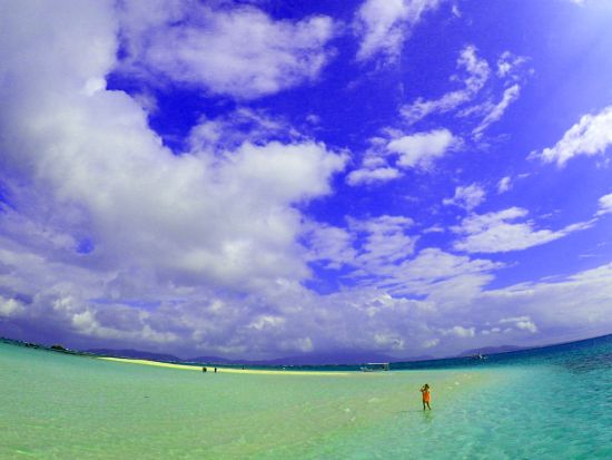 幻の島上陸ツアー　所要時間2時間・ツアーでしか行けない大人気観光スポット！【シュノーケル＆マスク無料レンタルあり】＜11～4月／全年齢参加可＞by やまんぐぅ～