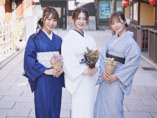 着物レンタル プレミアムレース着物プラン SNSで人気急上昇中のトレンドスタイルで古都巡り＜京都四条店＞ by 京あるき