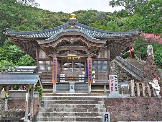 龍光寺_pixta_71510489_M