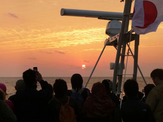 初日の出クルーズ (1)