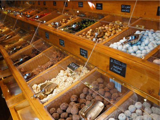 パリ市内 チョコレート試食ツアー　フランスのチョコレートを堪能！＜日本語アシスタントまたは英語ガイド＞