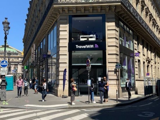 Wi-Fiルーターレンタル　現地で受取・返却！＜固定料金・フランス国内データ無制限／SIMカードプランあり／パリ市内受取＞by Travel Wifi