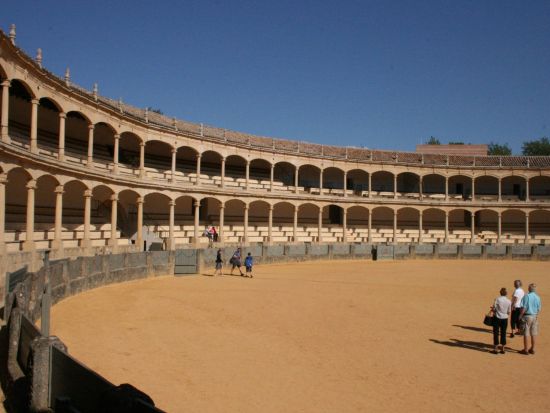 断崖絶壁の古都ロンダ 日帰り観光ツアー ＜英語ガイド／セビリア発＞