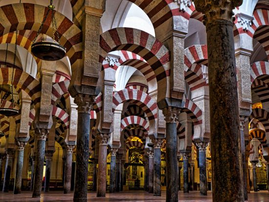 世界遺産 イスラム文化が残る歴史都市コルドバ　日帰り観光ツアー＜英語ガイド／セビリア発＞