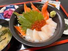 海鮮丼