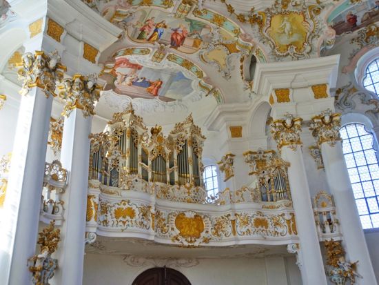 【プライベートツアー】ノイシュヴァンシュタイン城、ヴィース教会とリンダーホフ城＜車＋ガイド貸切／日本語／ミュンヘン発＞ by [みゅう]