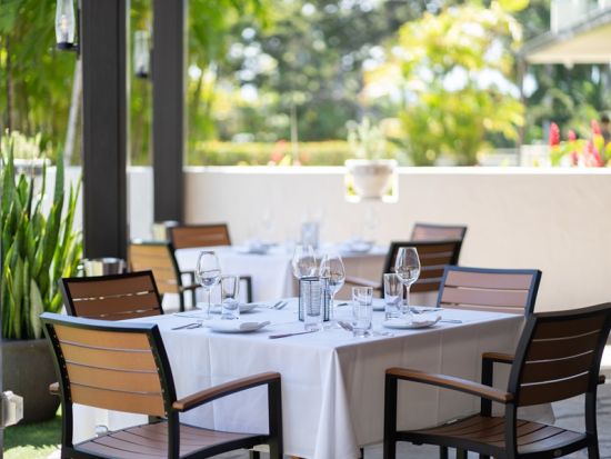 アランチーノ　食事券＆事前予約　洗練された店内で味わう極上イタリアン＜夕食／ザ・カハラ・ホテル＆リゾート内＞